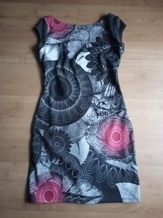Vestido estampado floral, Desigual.
