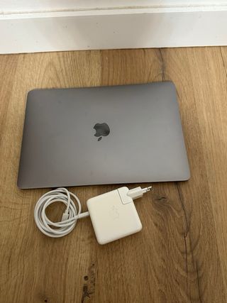 MacBook Pro 13 2017 Touch Bar 16GB
