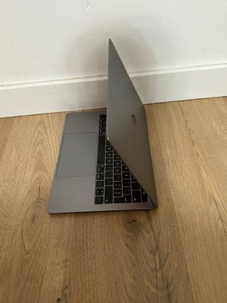 MacBook Pro 13 2017 Touch Bar 16GB