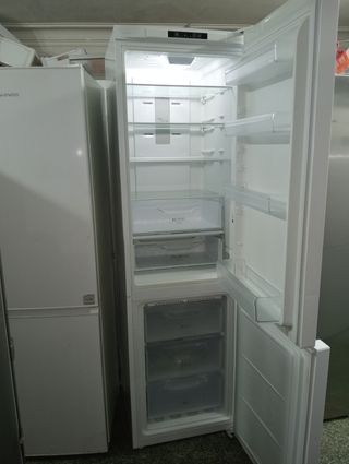 Nevera Indesit Blanca