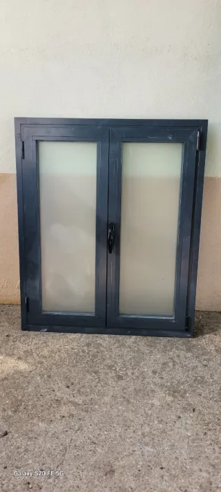 Balconera y ventana oscilobatiente