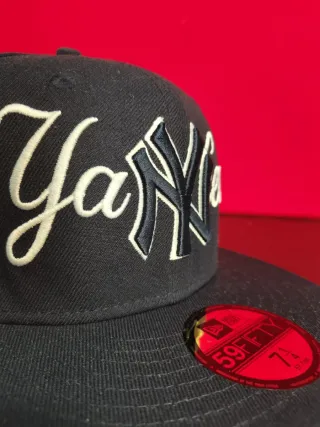 Gorra New Era 59Fifty Yankees Azul
Talla 7.1/4