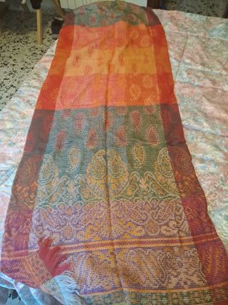Pañuelo estampado multicolor y naranja 14 cada uno