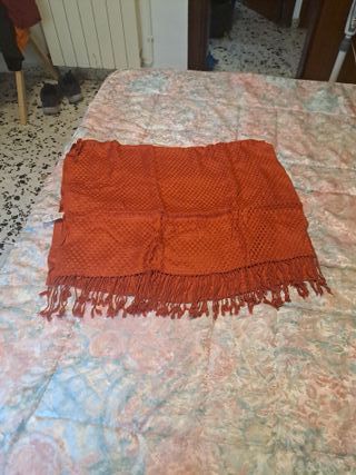 Pañuelo estampado multicolor y naranja 14 cada uno