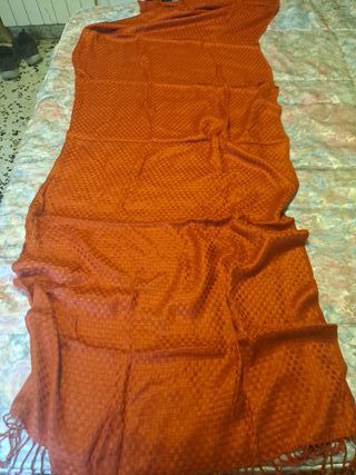 Pañuelo estampado multicolor y naranja 14 cada uno