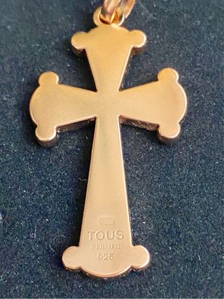 Cruz Tous Oro