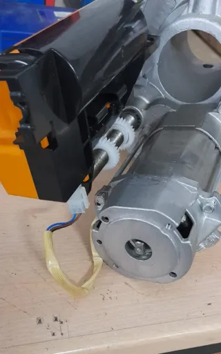 Motor para puerta enrollable 
