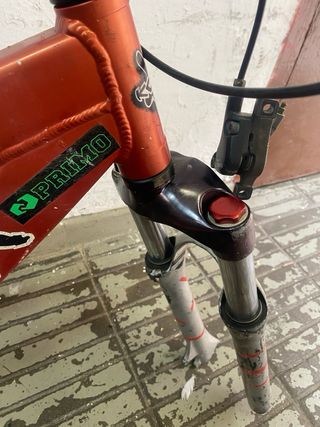 Cuadro Bicicleta Kona y suspensión.  