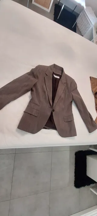 Americana Zara Marrón Talla M