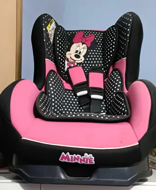 Silla coche Minnie 0-18kg seminueva.