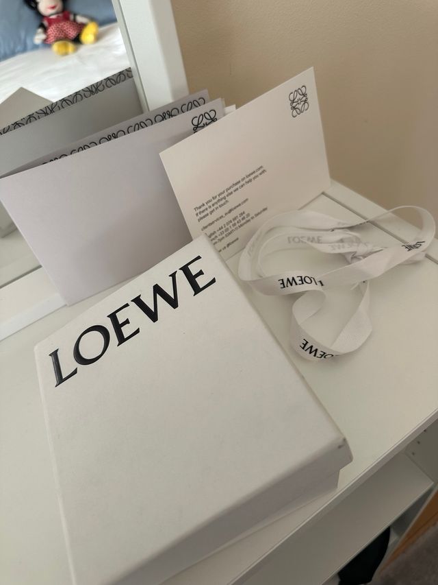 Cartera Loewe KNOT verde nueva con etiquetas