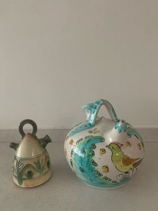 Lote 2 botijos de cerámica