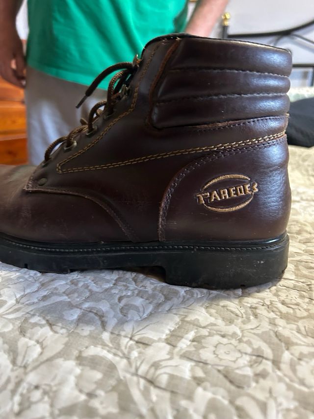 Botas de cuero PAREDES marrones