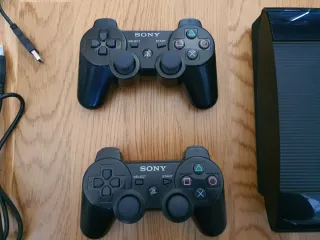 PS3 Super Slim 500gb