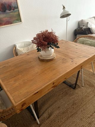 Mesa comedor madera maciza y metal