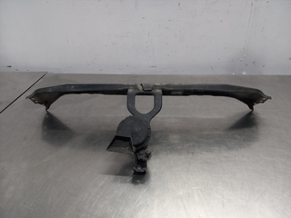 TRAVESAÑO SUPERIOR MITSUBISHI MONTERO (V60/V70) M
