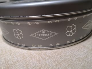 Portaoggetti vintage in metallo