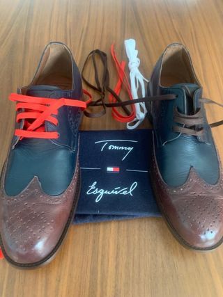 Zapatos Tommy Hilfiger/ Esquivel edición limitada 