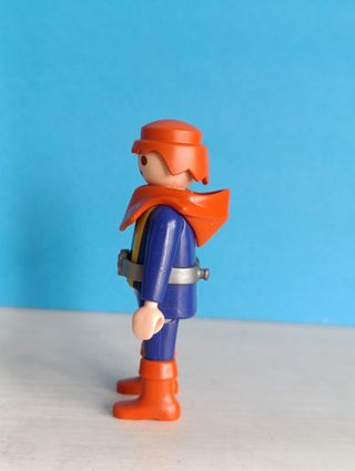 Playmobil Guerrero Medieval con Capucha