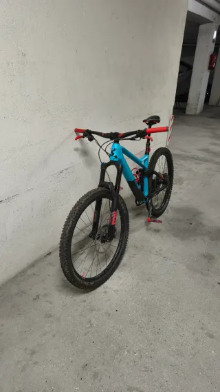 Bicicleta Montaña Cube Stereo 140 HPC Race