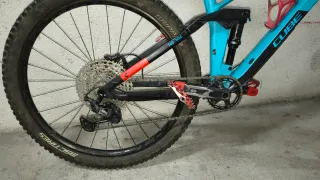 Bicicleta Montaña Cube Stereo 140 HPC Race