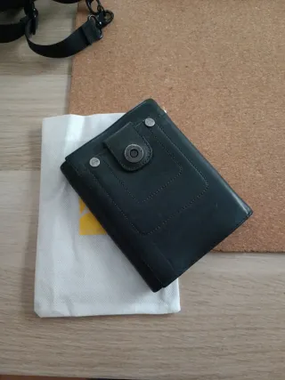 Cartera Mandarina Duck Piel Azul Marino