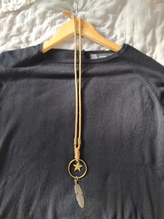 Collar largo con aro, estrella y pluma