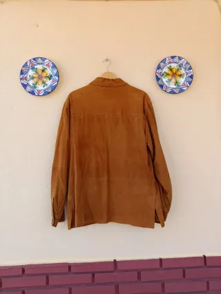 Chaqueta de ante marrón