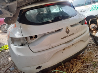 PARAGOLPES TRASERO RENAULT MEGANE IV BERLINA 5P K