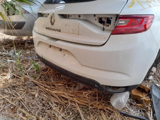 PARAGOLPES TRASERO RENAULT MEGANE IV BERLINA 5P K