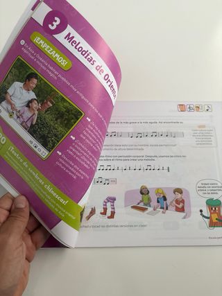 Música y Danza. 4 Primaria. Revuela