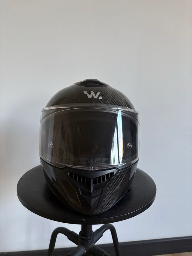 Casco full carbon taglia S