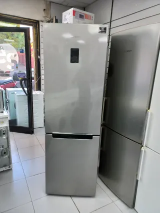 Nevera Samsung plateada garantía + entrega 