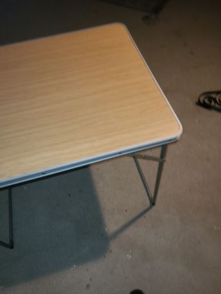 Mesita extensible madera y metal