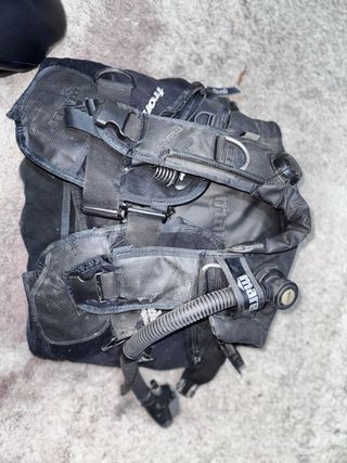 Chaleco y Accesorios de Buceo