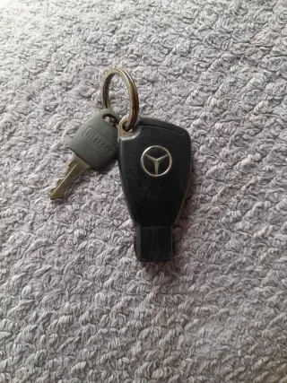 Llave Mercedes-Benz Descodificada