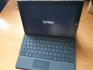Microsoft Surface 3 con teclado