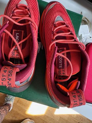 Zapatillas Lacoste Naranja y Rojo