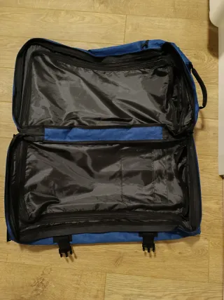 Bolsa de viaje con ruedas azul