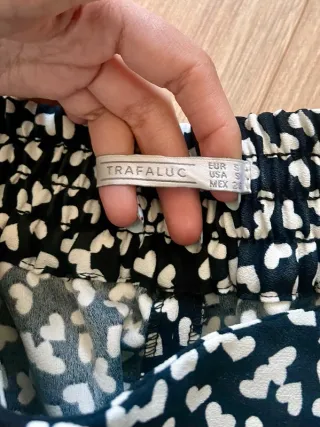 Falda pantalón corta Zara estampado de corazones