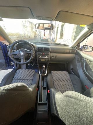 SEAT Leon 2000