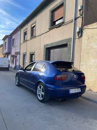 SEAT Leon 2000