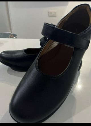 Zapatos colegiales niña piel velcro negros