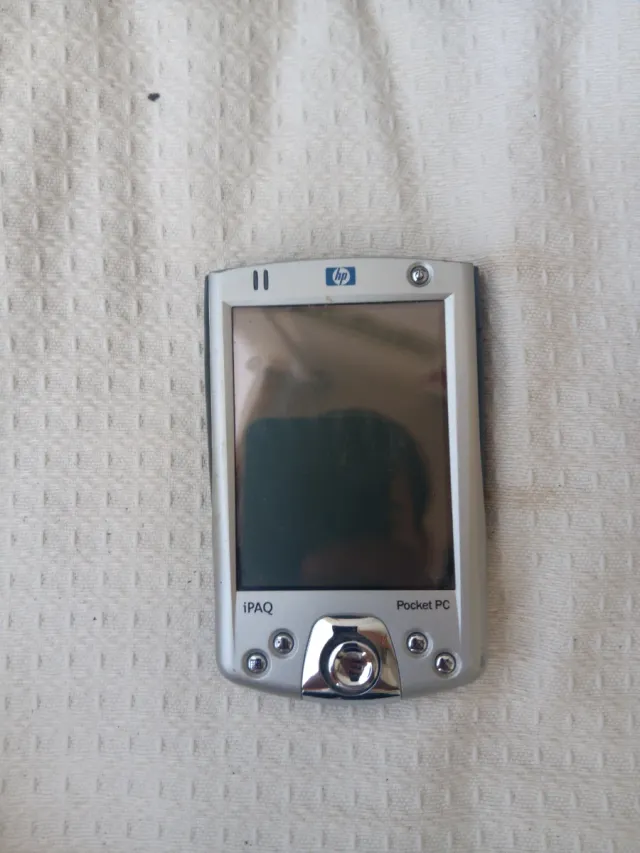 HP iPAQ Pocket PC 2200 + Accesorios