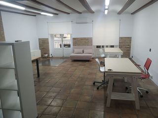 Oficina en alquiler en El Mercat en Valencia