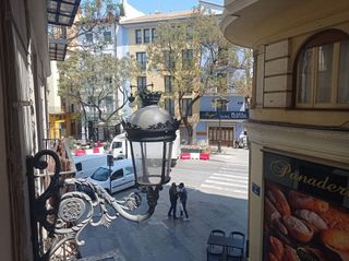 Oficina en alquiler en El Mercat en Valencia