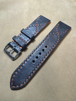 Correa de reloj hecha a mano