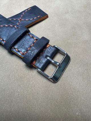 Correa de reloj hecha a mano