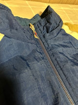 Chaqueta Reebok Vintage Azul y Dorado