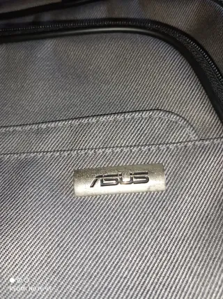 Maletín ASUS para portátil sin usar
